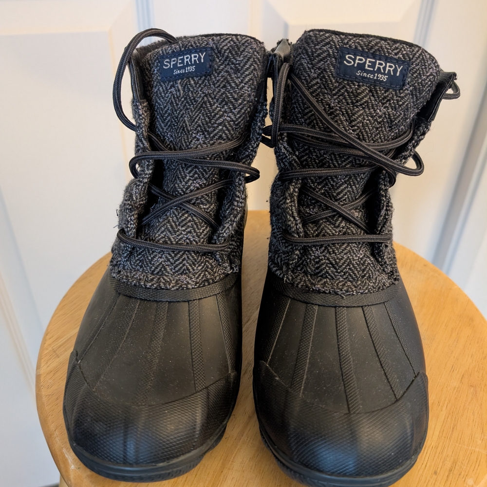 Sperry Black and Gray Winter Boots